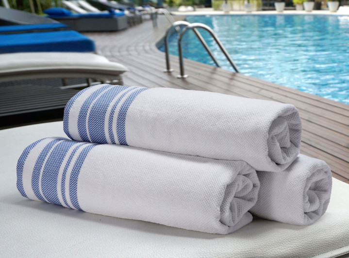 W Hotels Towels Buy Towel Sets Bath Sheets Hand Towels Pool Towels and More W Hotels The Store